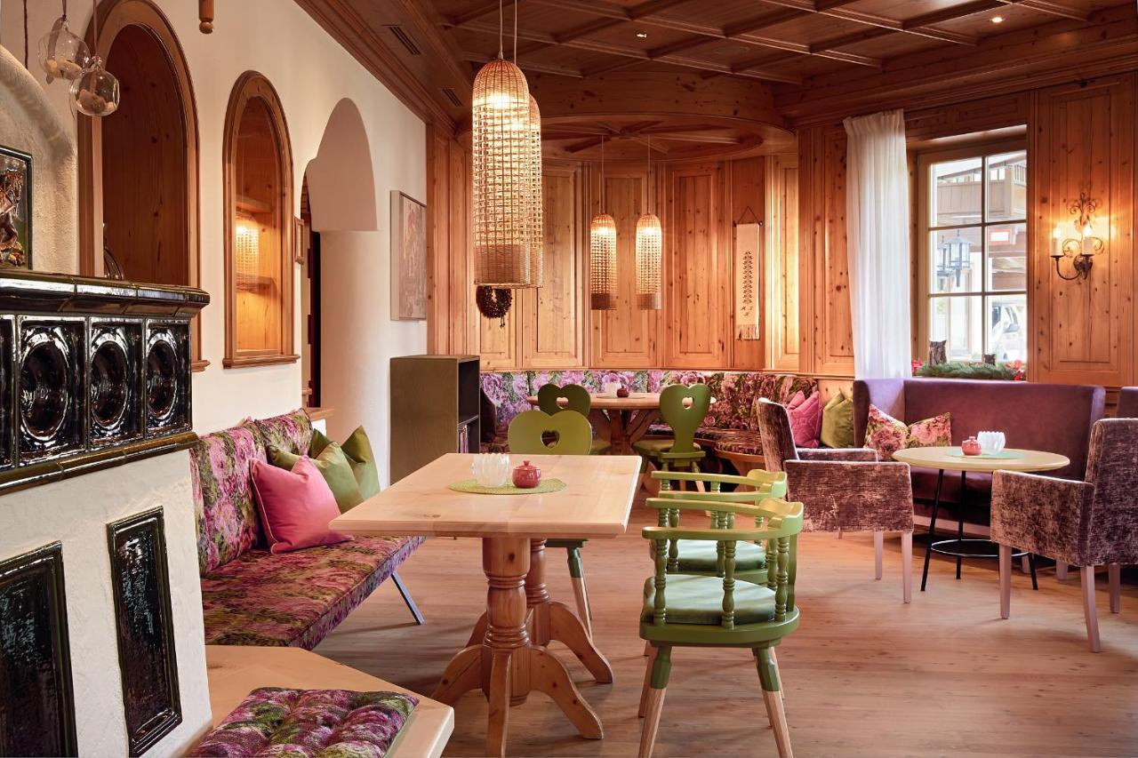 Wanderhotel Kirchner Bramberg am Wildkogel Zewnętrze zdjęcie