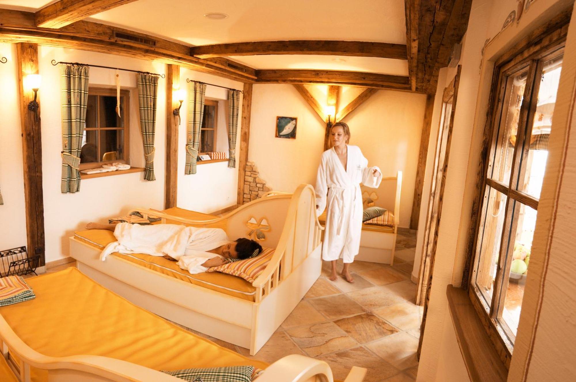 Wanderhotel Kirchner Bramberg am Wildkogel Zewnętrze zdjęcie