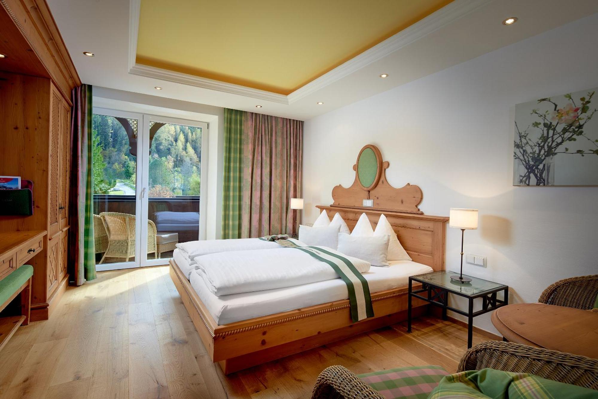 Wanderhotel Kirchner Bramberg am Wildkogel Zewnętrze zdjęcie